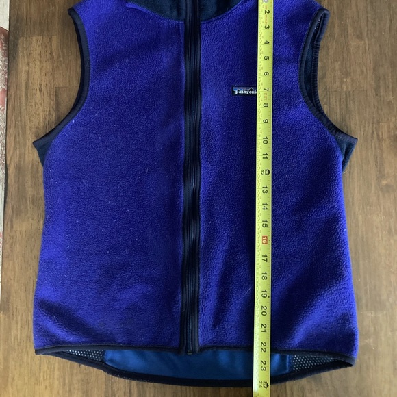 Patagonia women’s vest - Picture 4 of 4